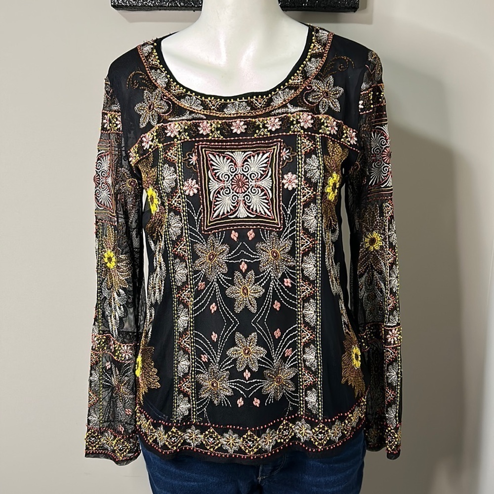 Sundance Beaded and Embroidered Floral Black Top Mesh Sleeve Shirt Sz S